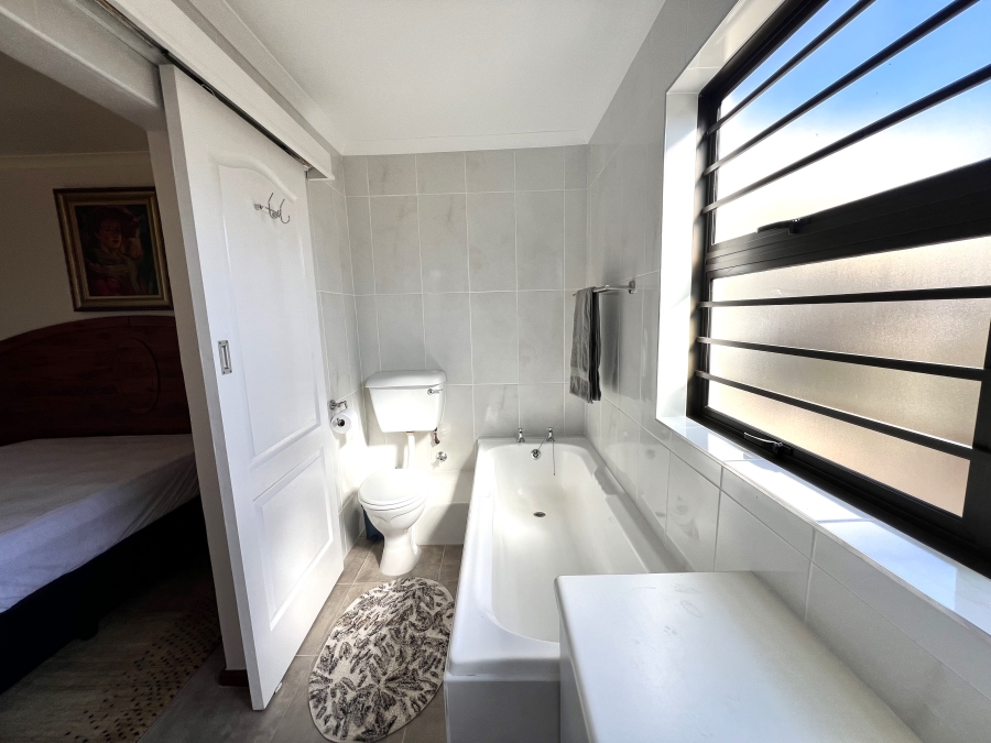 To Let 1 Bedroom Property for Rent in Melkbosstrand Central Western Cape